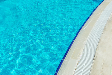 Obraz premium Swimming pool in luxury condominium