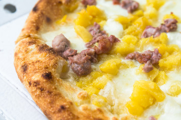 Pizza con patate e salsiccia, Italian Food