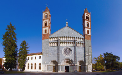 Fototapeta na wymiar Vercelli Basilica di Sant'Andrea Piemonte Italia