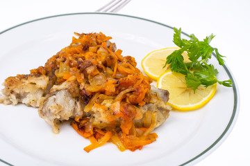 Fish with vegetable marinade