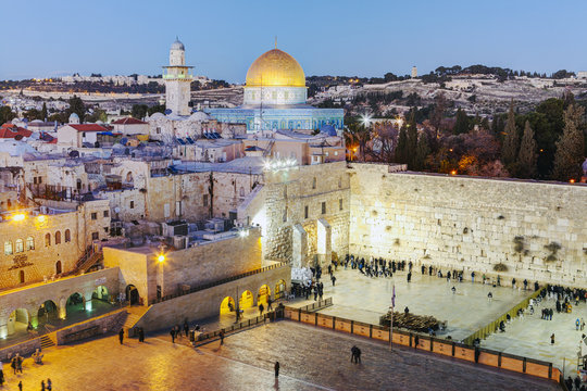 Israel, Jerusalem, Old City, Jewish Quarter of the Western Wall Plaza, Wailing wall