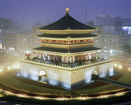 Night view of the Bell Tower, Qing Dynasty, city centre, Xian, Shaanxi Province, China, Asia