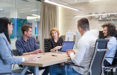 Fototapeta premium Startup Business Team At A Meeting at modern office building