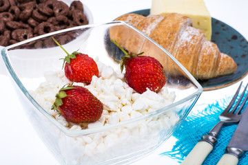 Delicious healthy breakfast with cottage cheese