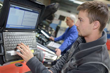 it technician works on data center