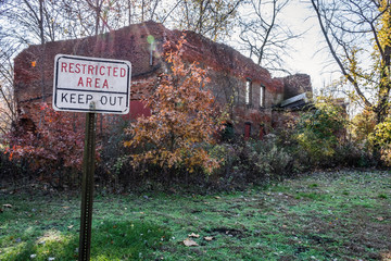Smithville Factory Ruins © Andrew Kazmierski