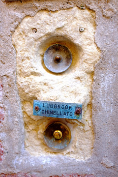 Alte Klingel in Steinmauer