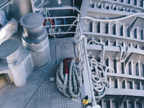 Ropes and winches