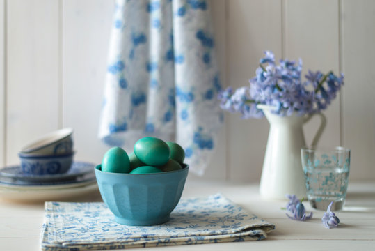Rustic Easter table