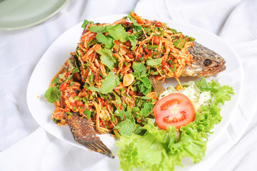 spicy salad fish