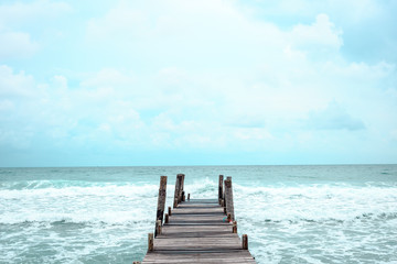 Obraz premium Wooden bridge over the sea. Travel and Vacation. Freedom Concept. Kood island at Trad province, Thailand
