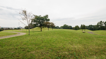 秋の草刈古墳群の風景