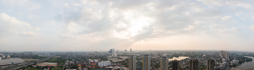 Fototapeta na wymiar Panorama in city