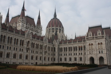 Fototapeta na wymiar The Parliament building in Budapest, Hungary