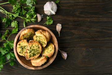 Garlic cheese toasts with greens