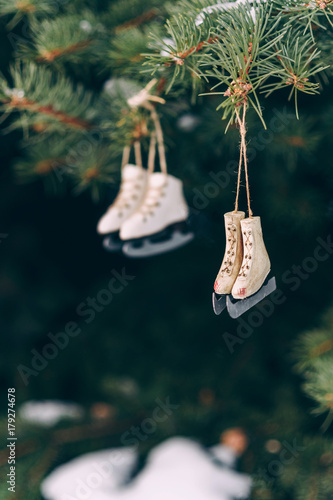 Beautiful Christmas Tree Decoration Two Pair Of White Small Ice