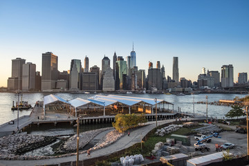 Fototapeta na wymiar view to New York skyline