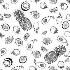 Fototapeta premium Seamless pattern of hand drawn sketch style tropical fruits. Vector illustration.