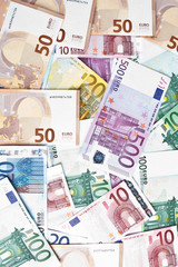 many banknotes euro