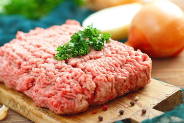 Raw minced meat