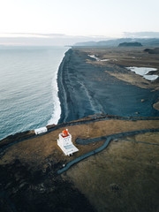 the white lighthouse 