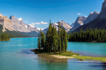 Beautiful Spirit Island in Maligne Lake, Jasper National Park, Alberta, Canada.