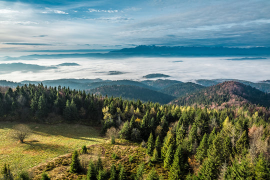 Fototapeta Beautiful view to Tatras at sunrise in autumn