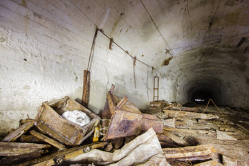 abandoned underground ore mine shaft tunnel gallery