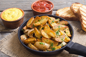 Roasted potato with parsley