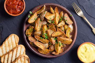 Roasted potato with parsley