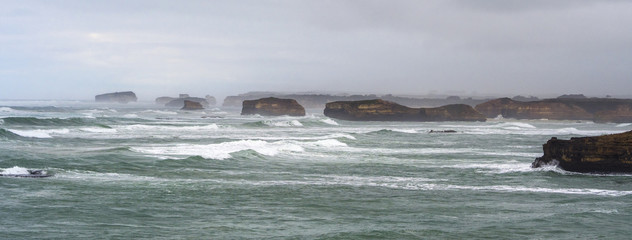 BAY OF ISLANDS - WARNAMBOOL, GREAT OCEAN ROAD, AUSTRALIA