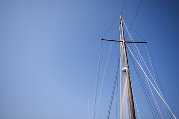 Old style ship's mast
