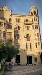 Fototapeta na wymiar Baku Zentrum Villa