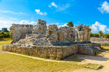 Fototapeta na wymiar Temple ruins in Tulum of the Ancient Maya Archeological Site in Yucatan, Riviera Maya, Mexico