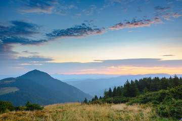 Fototapeta na wymiar A spectacular dawn in the Carpathian Mountains