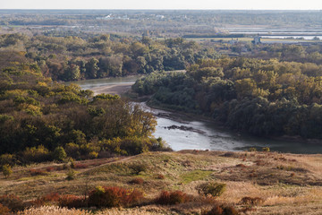 The Rim of the River in the evening - 179466462