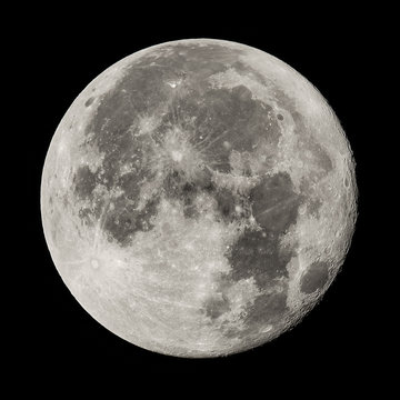 Full Moon, High resolution image, shot with 800m lens