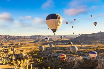Papier Peint photo Lavable la Turquie Hot air Balloons flight in Cappadocia