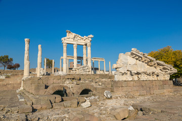 Fototapeta premium Temple of Trajan in Pergamon, Turkey