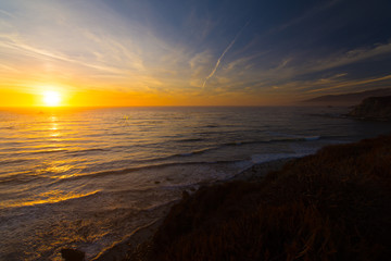 Fototapeta na wymiar Ocean at sunset