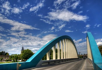 Pont sur le Rhône à Loyettes, Ain, France
