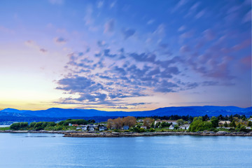 Fototapeta na wymiar Coast of British Columbia in Evening Light