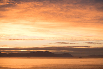Fototapeta premium Beautiful sunset at beach