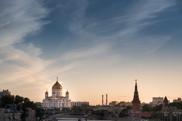Obraz premium Sunset view of Cathedral of Christ the Savior in Moscow, Russia.