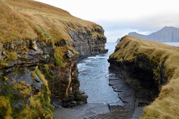 Fototapeta na wymiar フェロー諸島 Faroe Islands エストゥロイ島 エストロイ島 Eysturoy Island ギョグ Gjógv