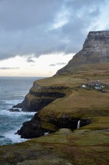 フェロー諸島 Faroe Islands ヴァーガル島 ヴァーアル島 Vágur Vagar Island ガウサダールル Gásadalur