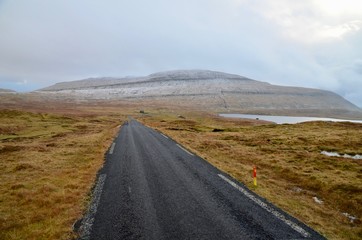 フェロー諸島 Faroe Islands サンドイ島 Sandoy Island スカルヴァネス Skarvanes