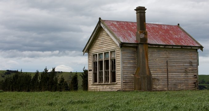 Lumsden abandoned old school Blackmount road New Zealand