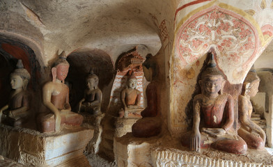 Complejo de Cuevas Pho Win Taung, Monywa, Myanmar
