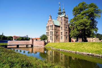 Fototapeta na wymiar Rosenborg Castle in Copenhagen 